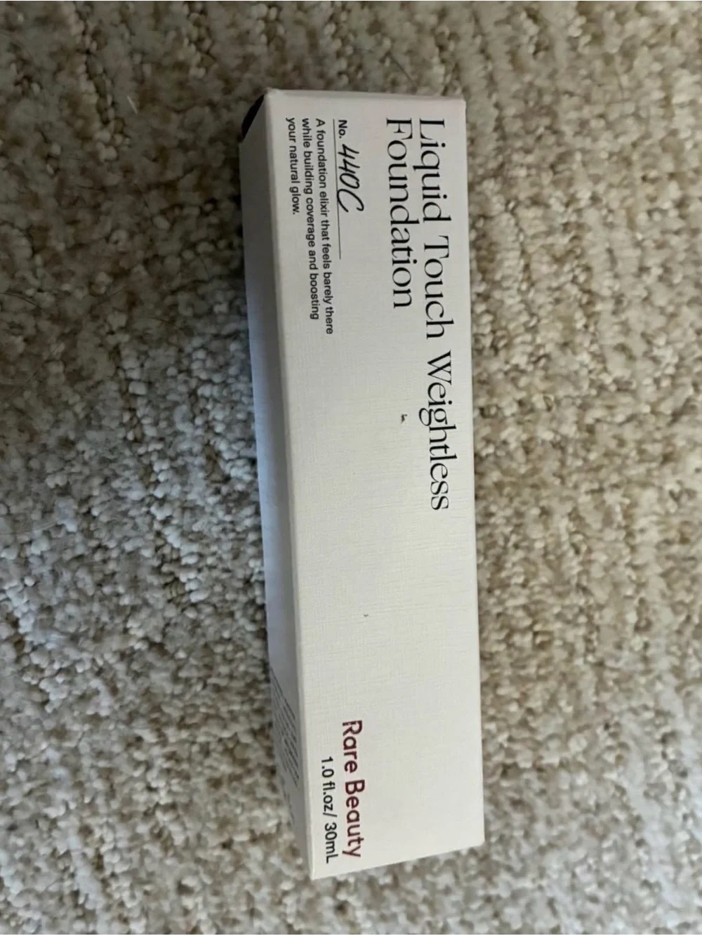 New Rare Beauty Liquid Touch Weightless Foundation 440C